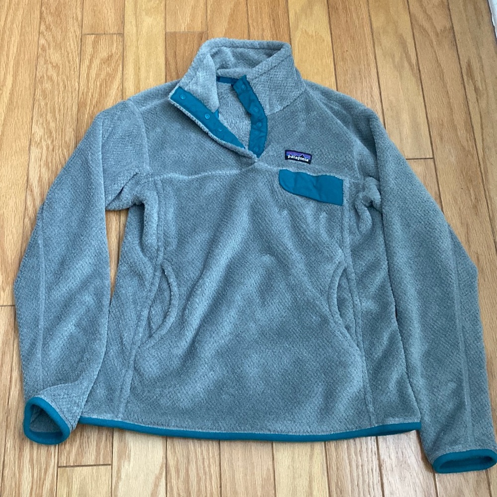 Patagonia gray/teal fleece M
